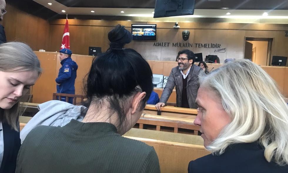 Murat Arslan i rettssalen i Tyrkia. Foto: Heidi Heggdal