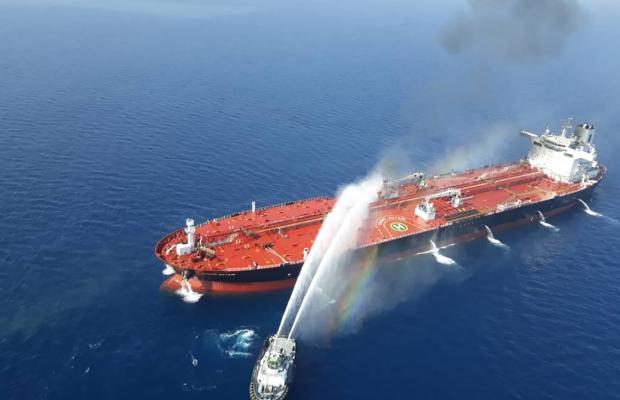 Frontline-skipet Front Altai ble angrepet i Oman-bukten tidligere i år (Foto: AFP)